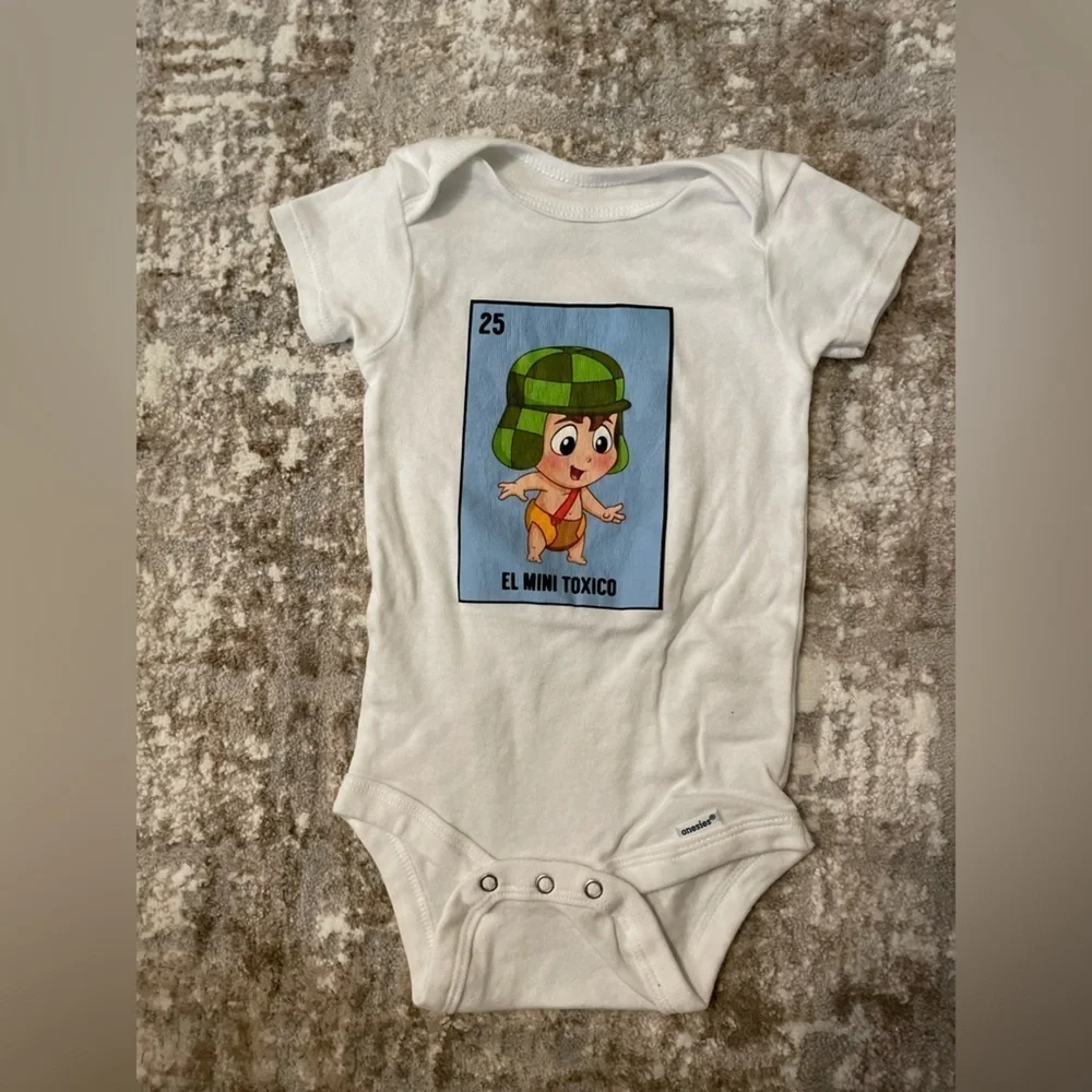 Gerber White Bodysuit with El Chavo “ Mini Toxico” Cartoon Design size 6/9M
